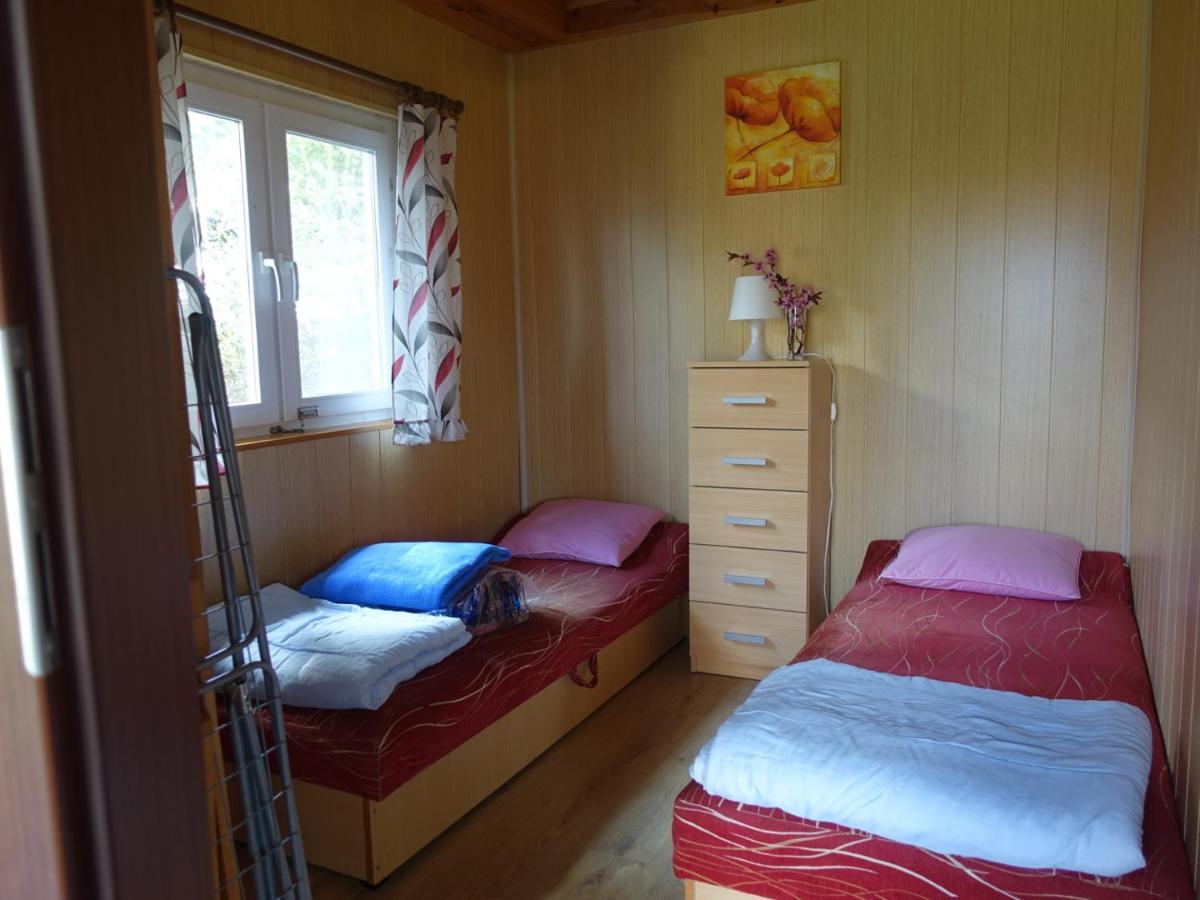 Domki Sloneczny Brzeg Dąbki Esterno foto